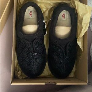 Brand new never worn UGG slippers